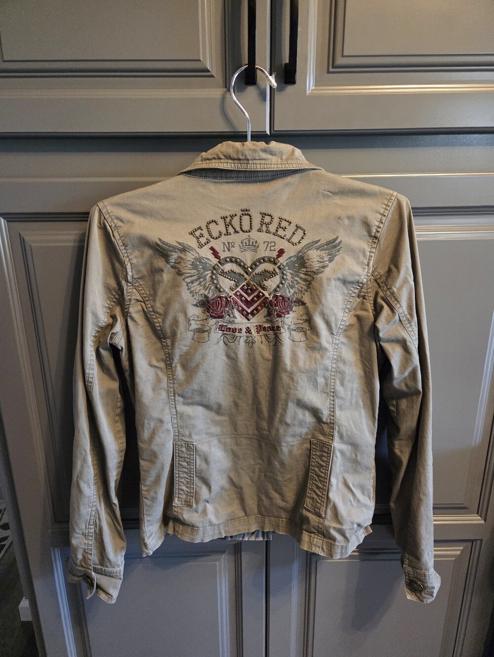 ECKORED 1972 VINTAGE PIECE ARMY GREEN LOVE & PEACE JACKET FITS SMALL